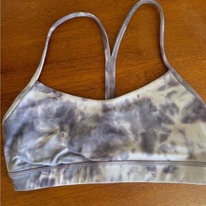 Lululemon Athletica Flow Y Bra